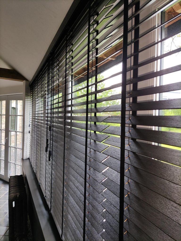 STORE VENITIEN BOIS ABACHI
